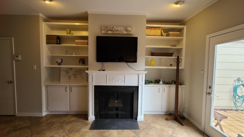 Building Photo - 14715 Barryknoll Ln