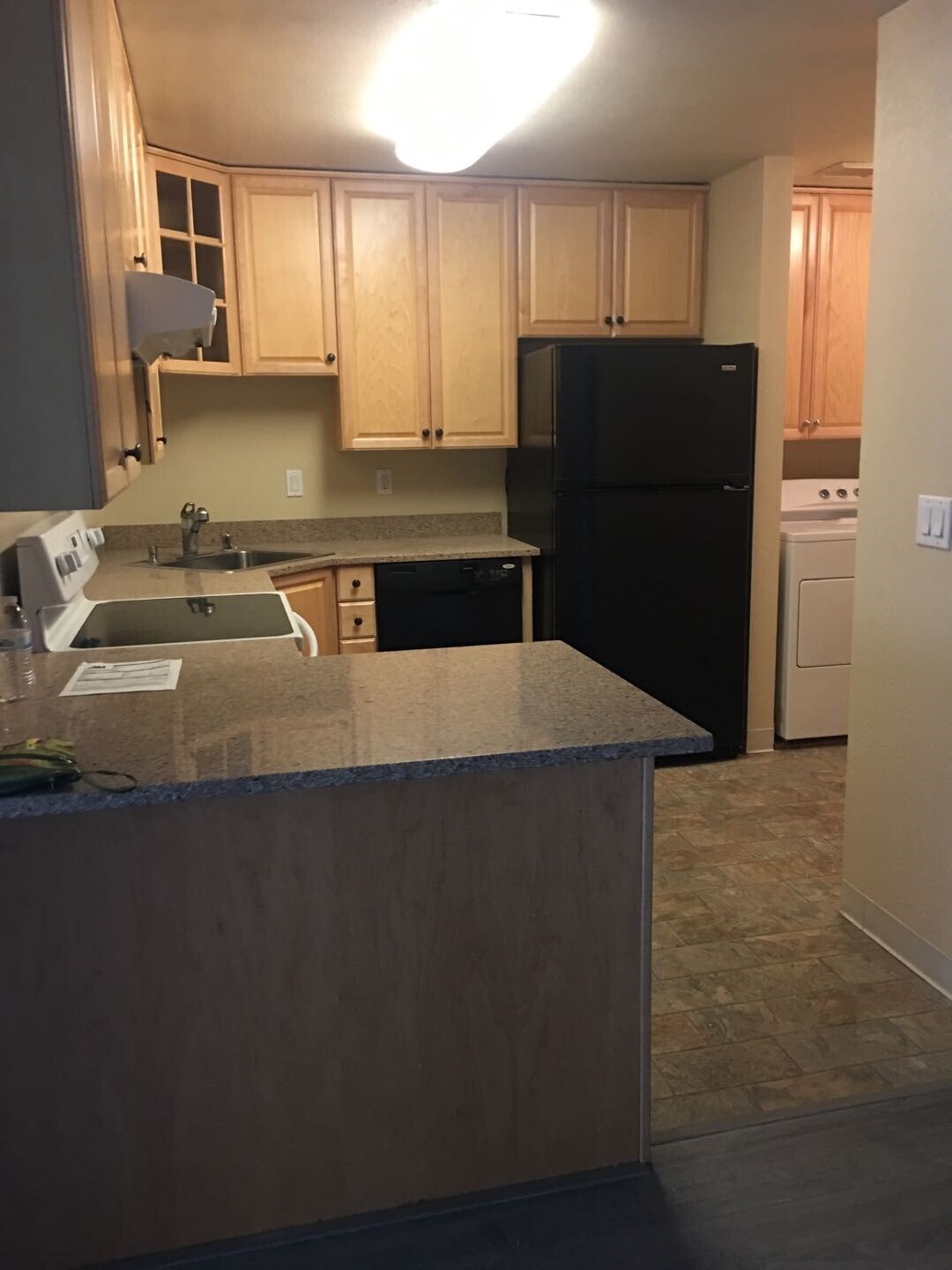 Building Photo - 5055 Valley Crest Dr