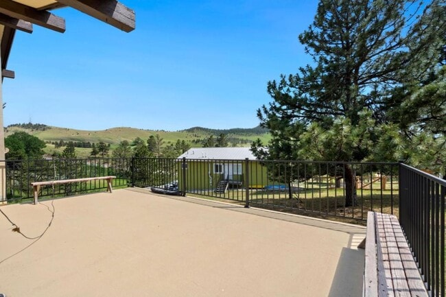 Building Photo - 119 Greenwood Dr