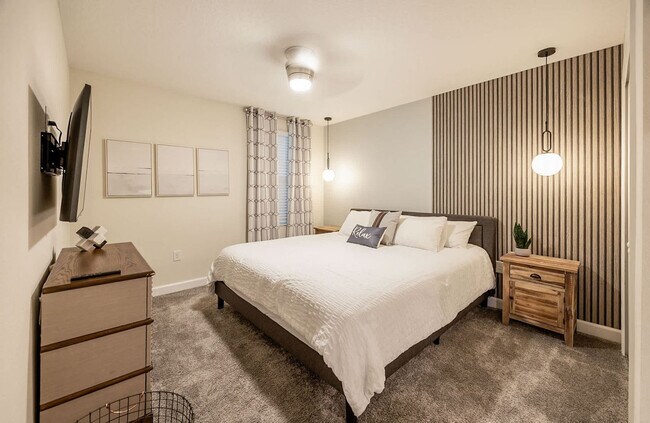 Building Photo - 2738 Oxymoron Wy