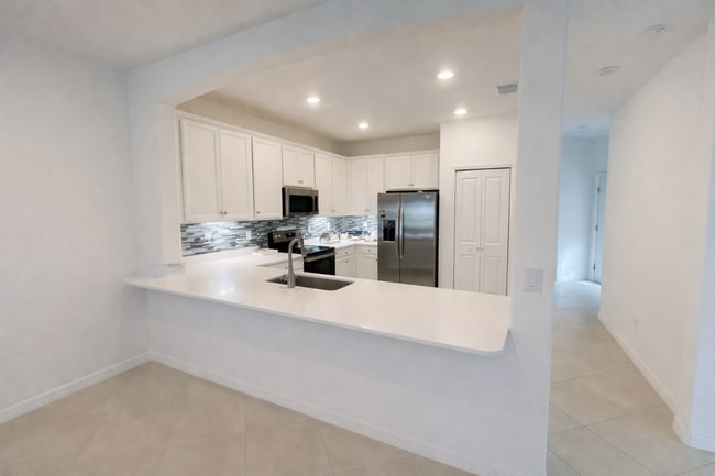 Building Photo - Beautiful New Construction Home for Rent in Naples, FL