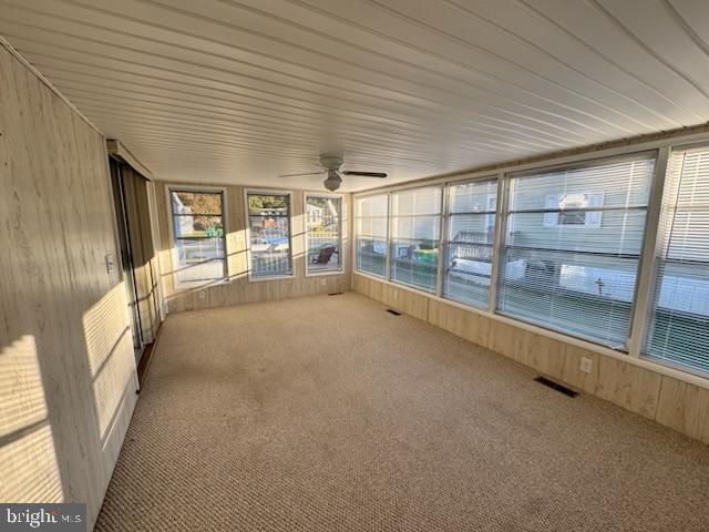 Building Photo - 17236 Pine Water