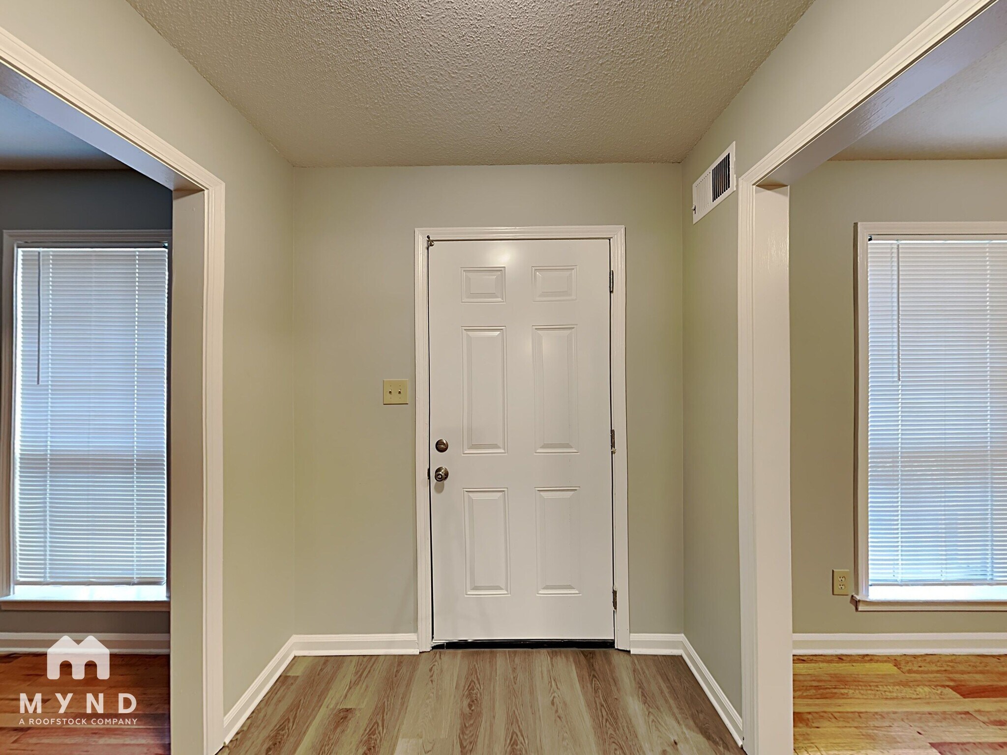 Building Photo - 3505 Clarke Rd