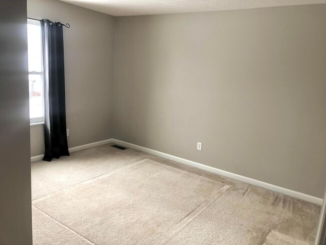 Building Photo - 2916 Abbey Knoll Dr