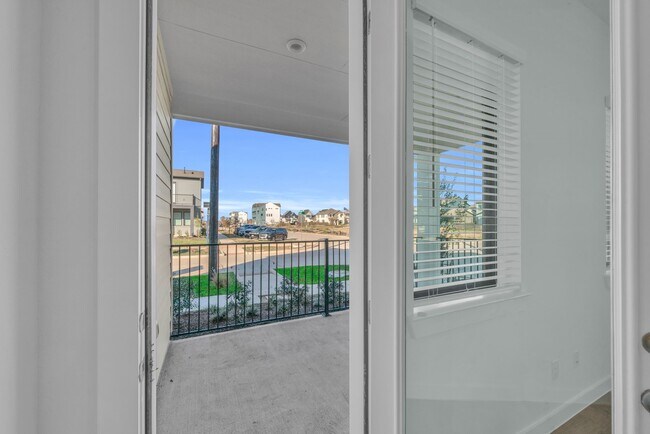 Building Photo - 3244 Loam Ln