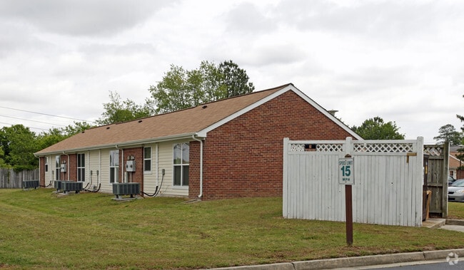 Primary Photo - Bettie S. Davis Village