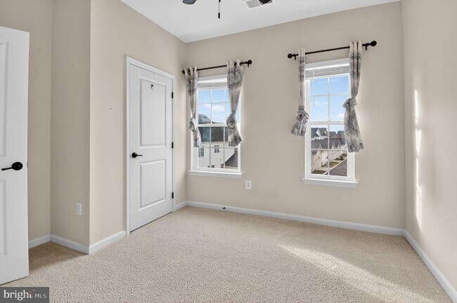 Building Photo - 22609 Winding Woods Way