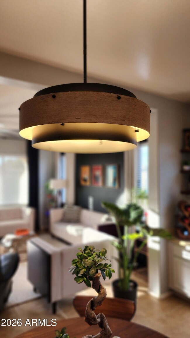 Building Photo - 18970 N Alicante St