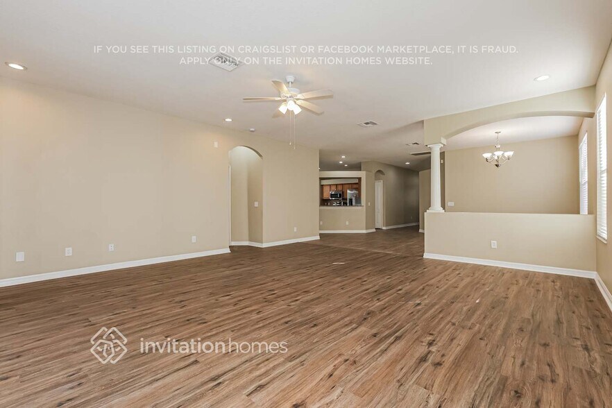 Building Photo - 6121 Gannetwood Pl