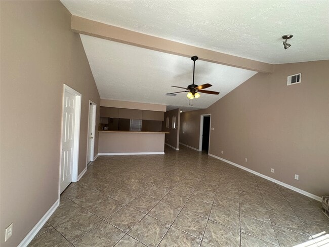 Building Photo - 7127 Maxwood Dr