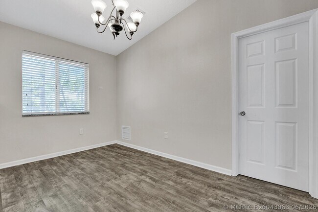 Building Photo - 3790 N Jog Rd