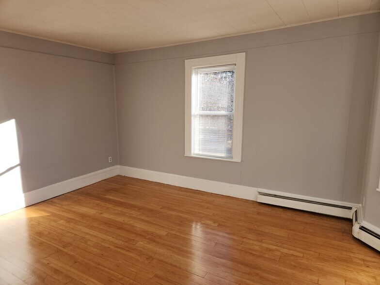 Building Photo - 15 Tremont St