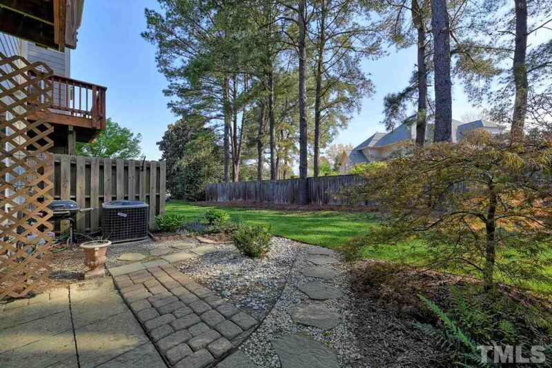 Building Photo - 1207 Heritage Links Dr