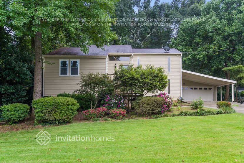 Building Photo - 5345 N Fork Dr SW