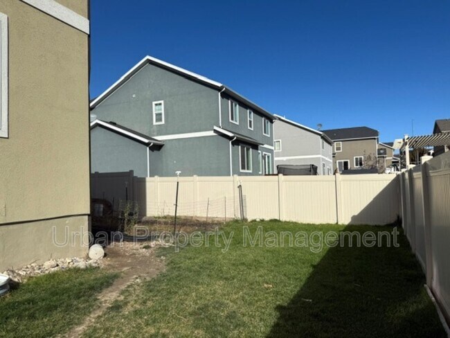 Building Photo - 7013 W Harvest Skies Ct