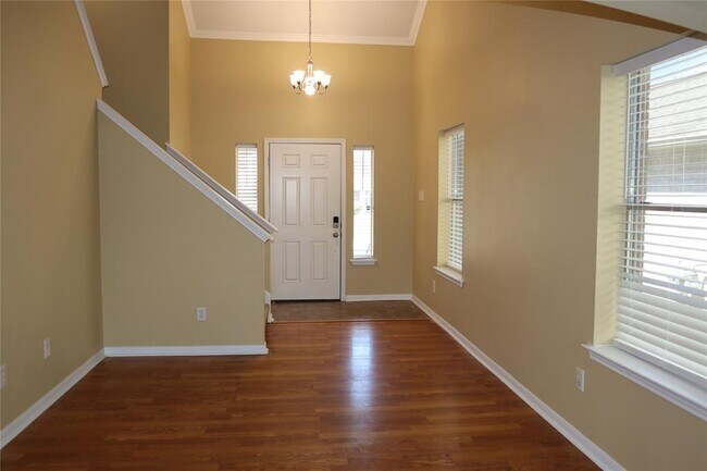 Building Photo - 11735 Rolling Stream Dr
