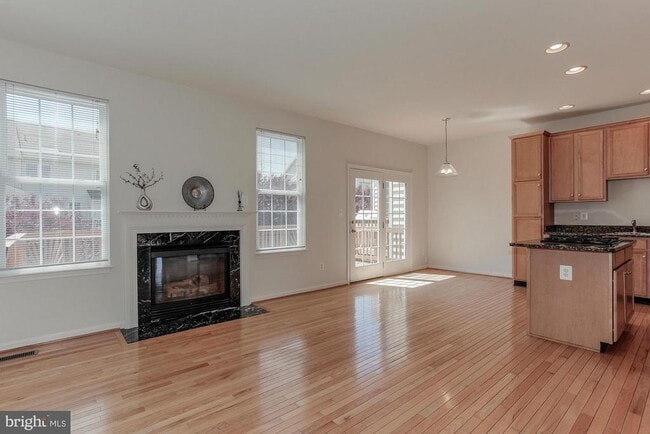 Building Photo - 22616 Welborne Manor Square