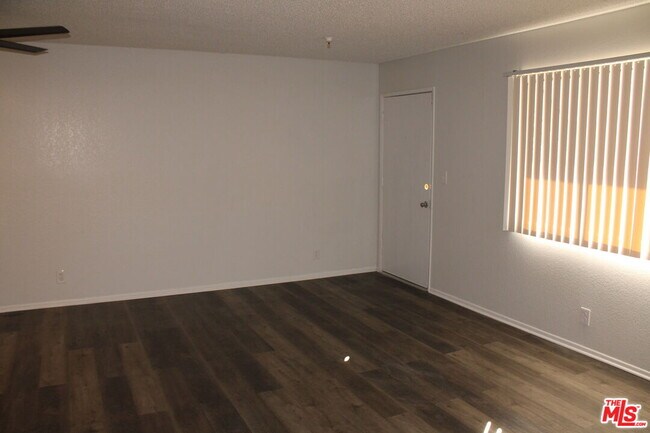 Building Photo - 12100 Birch Ave