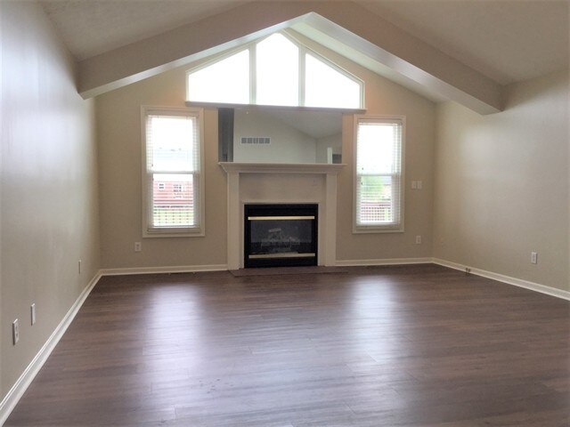 Building Photo - 6486 Cumberland Lake Ct