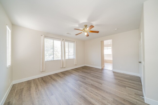 Building Photo - Welcome to 40048 Malacca Way, Murrieta – Y...