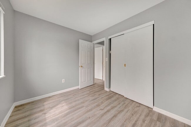 Building Photo - 3 bedroom, 1 bathroom house FOR RENT NOW!