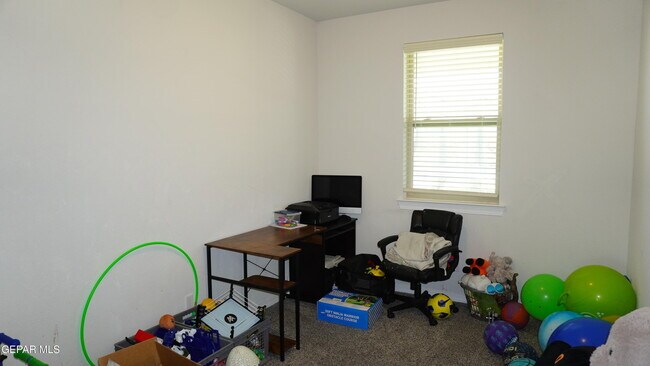 Building Photo - 7341 Eagle Vista Dr