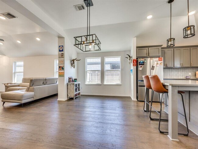 Building Photo - 16128 Quiet Storm Dr