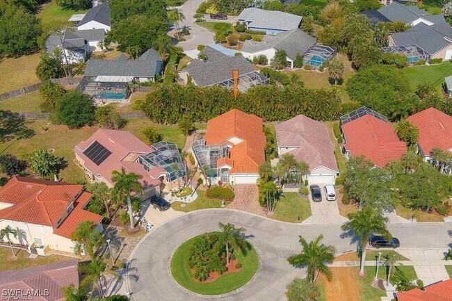 Building Photo - 391 Pindo Palm Dr