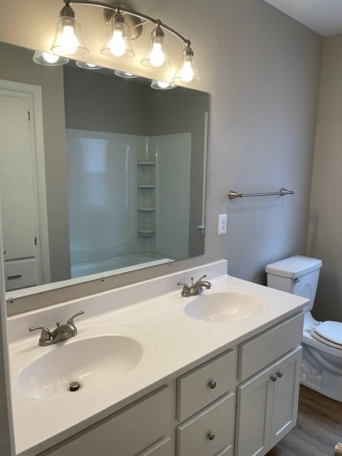 Building Photo - 1066 Northview Dr