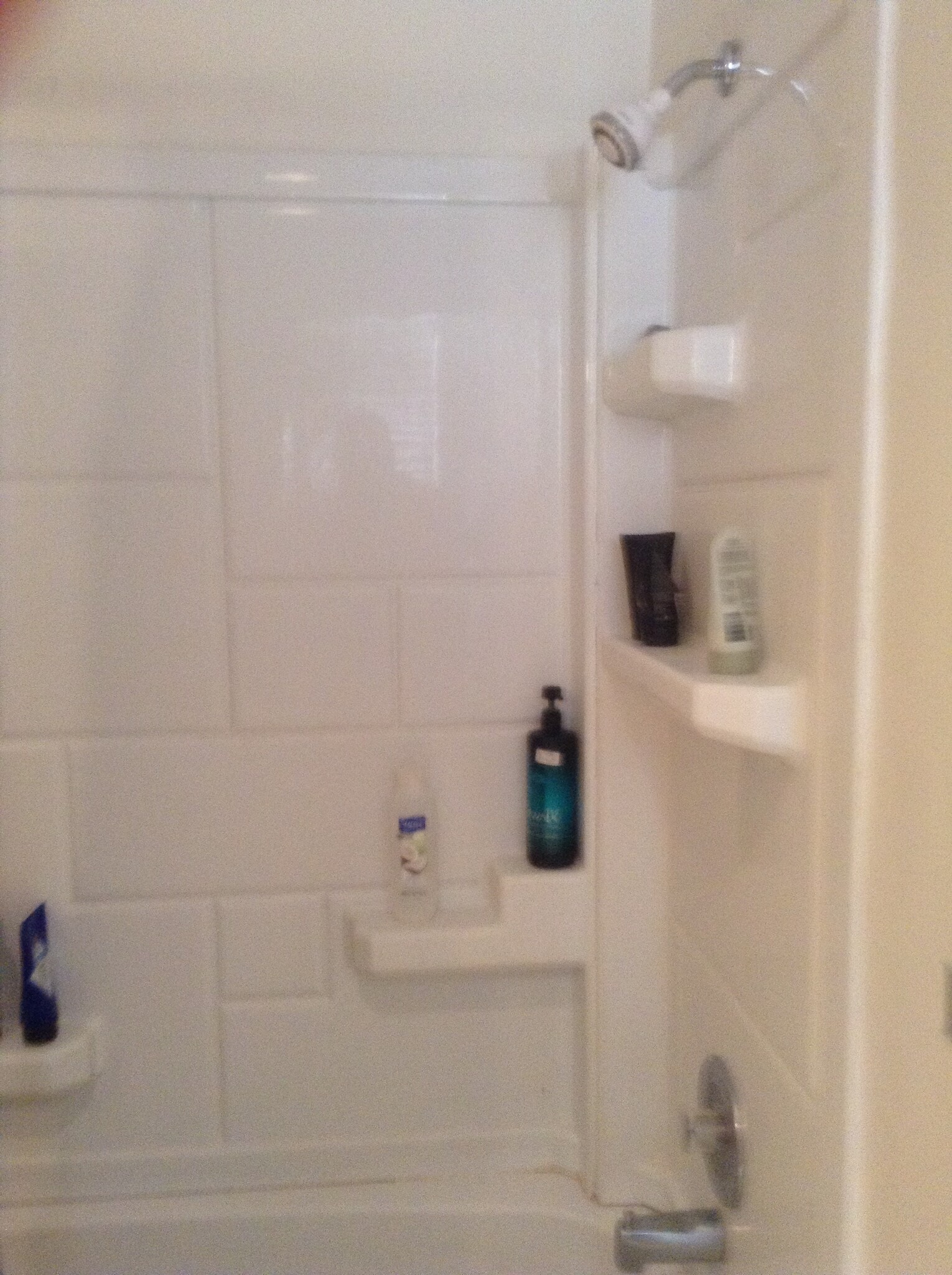 bath - 1016 S Charles St