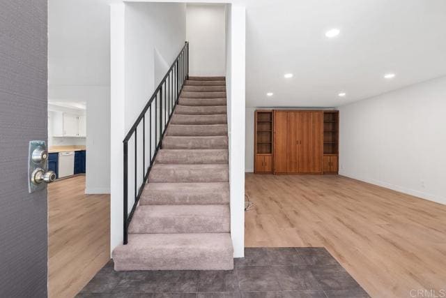 Building Photo - 846 S Sierra Ave