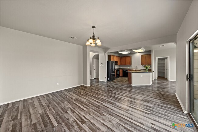 Building Photo - 8424 Starview St