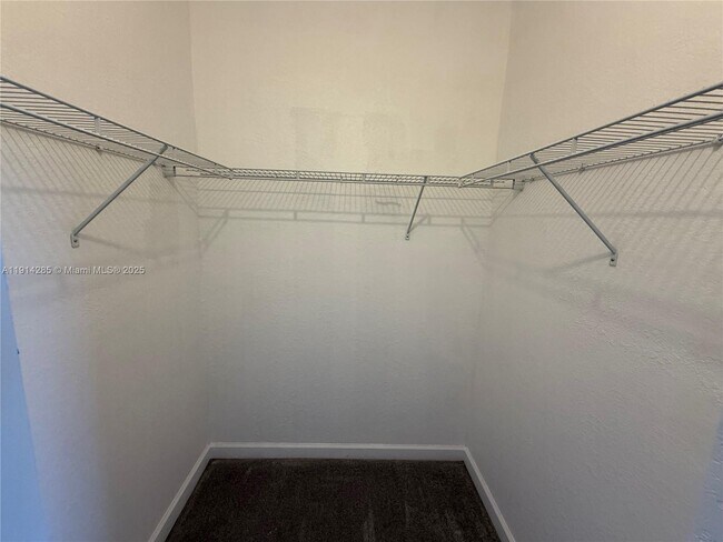 Building Photo - 685 NE 208th Terrace