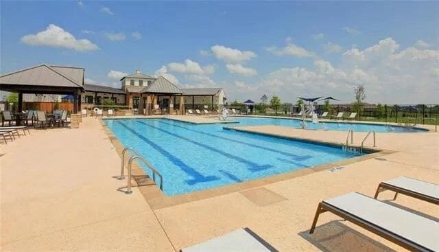 Building Photo - 2626 Fieldcrest Ln.