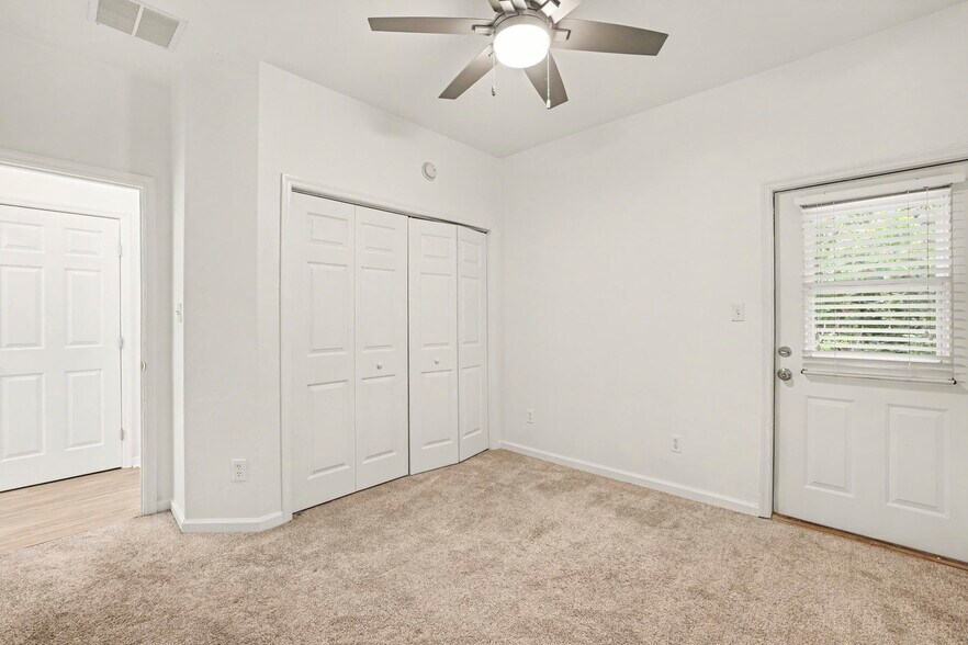 Building Photo - 2403 Hartsfield Road