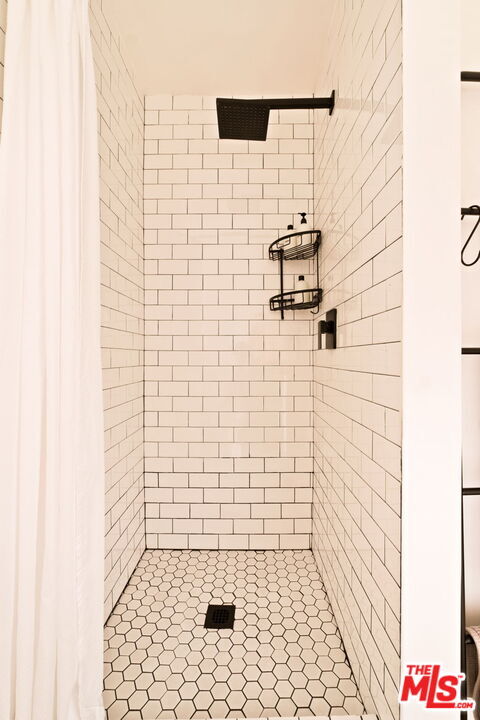 Building Photo - 1615 S Crescent Heights Blvd