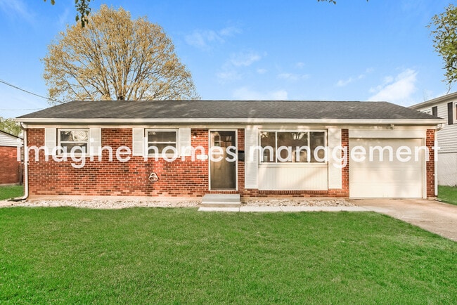 Primary Photo - Pet-Friendly 3 Bedroom Home in Cincinnati!