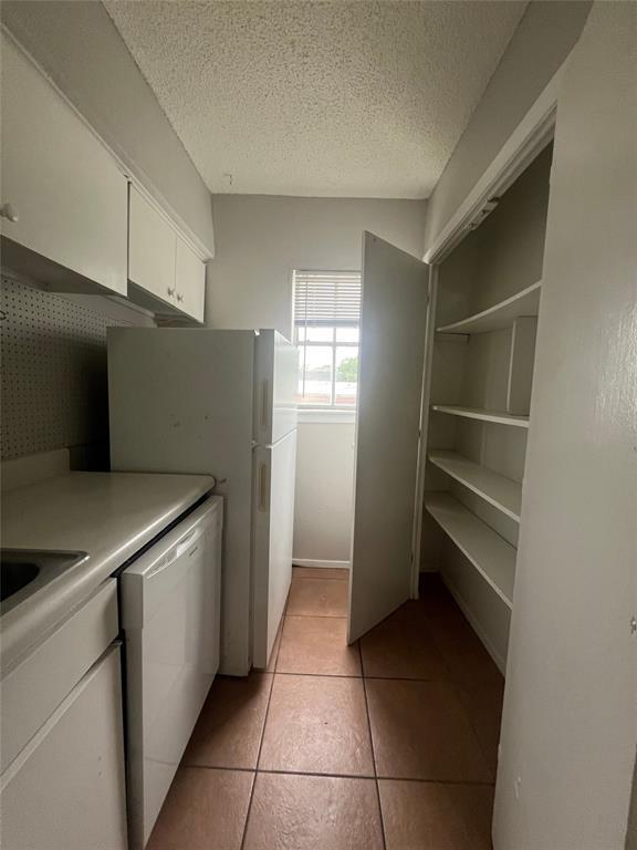 Building Photo - 311 E 31st St