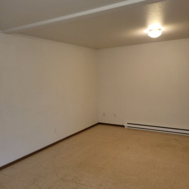 Building Photo - 607 Taylor