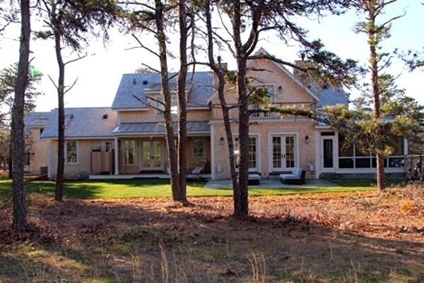 Building Photo - 7 Mill Hill Farms Rd