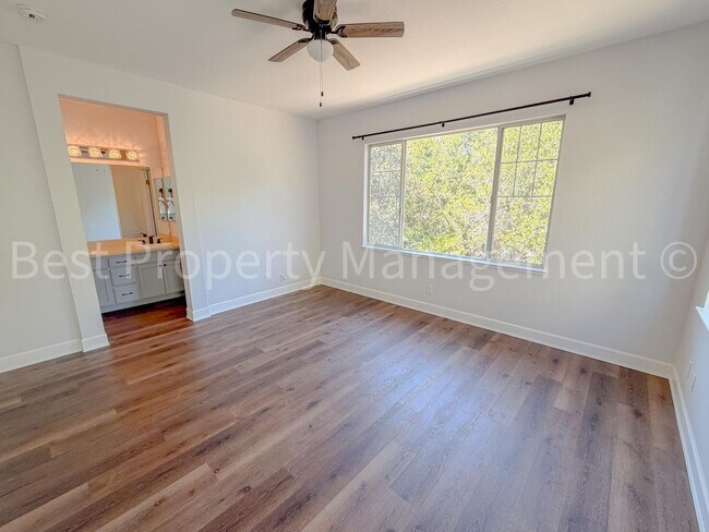 Building Photo - 23010 Canyon Terrace Dr