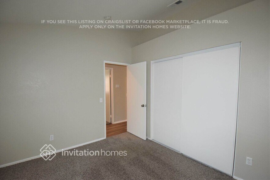 Building Photo - 1474 Marymount St