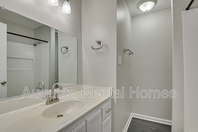 Building Photo - 2716 Cardigan Ct