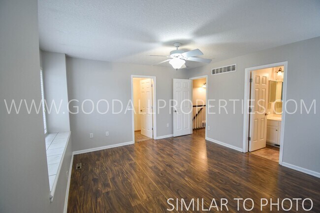 Building Photo - 3 Bedroom 2.5 Bathroom with a 2-car attached garage end unit