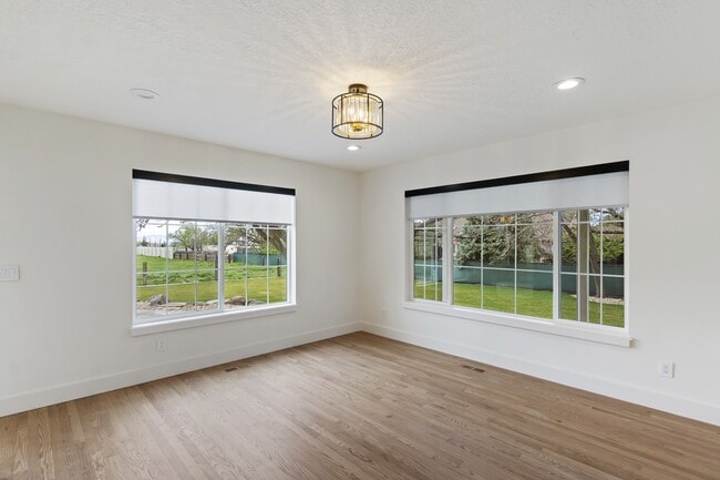 Building Photo - 3645 W Gentile St