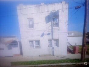 Building Photo - 1 bedroom in Carteret NJ 07008