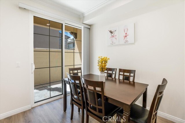 Building Photo - 89 N Grand Oaks Ave