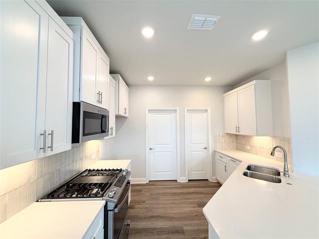 Building Photo - 11402 Chepstow Crescent Ct