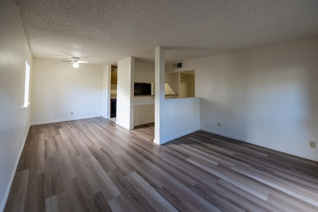 Building Photo - Coming Soon - WALK TO VIRGINIA LAKE!