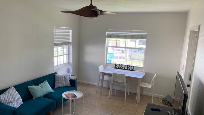 Building Photo - 30 NW 45th St